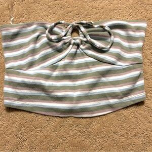 Aeropostale top size - small